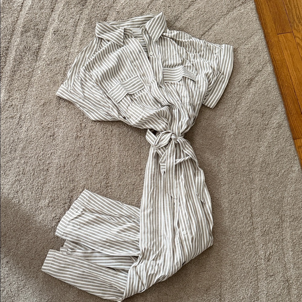 Max Studio Light Gray Striped Dress